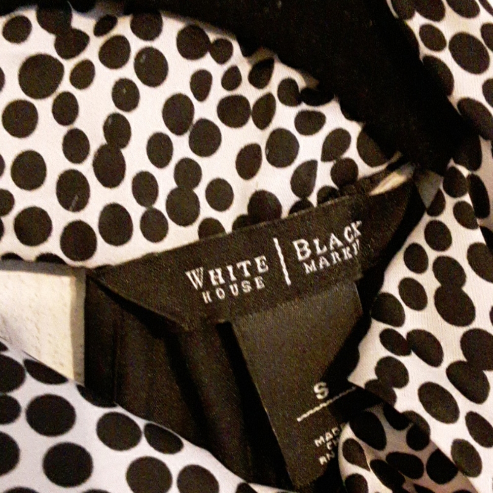 WHBM sleeveless dress blouse  size small - Picture 2 of 3